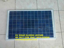 Panel Surya Pembangkit Listrik Tenaga Matahari